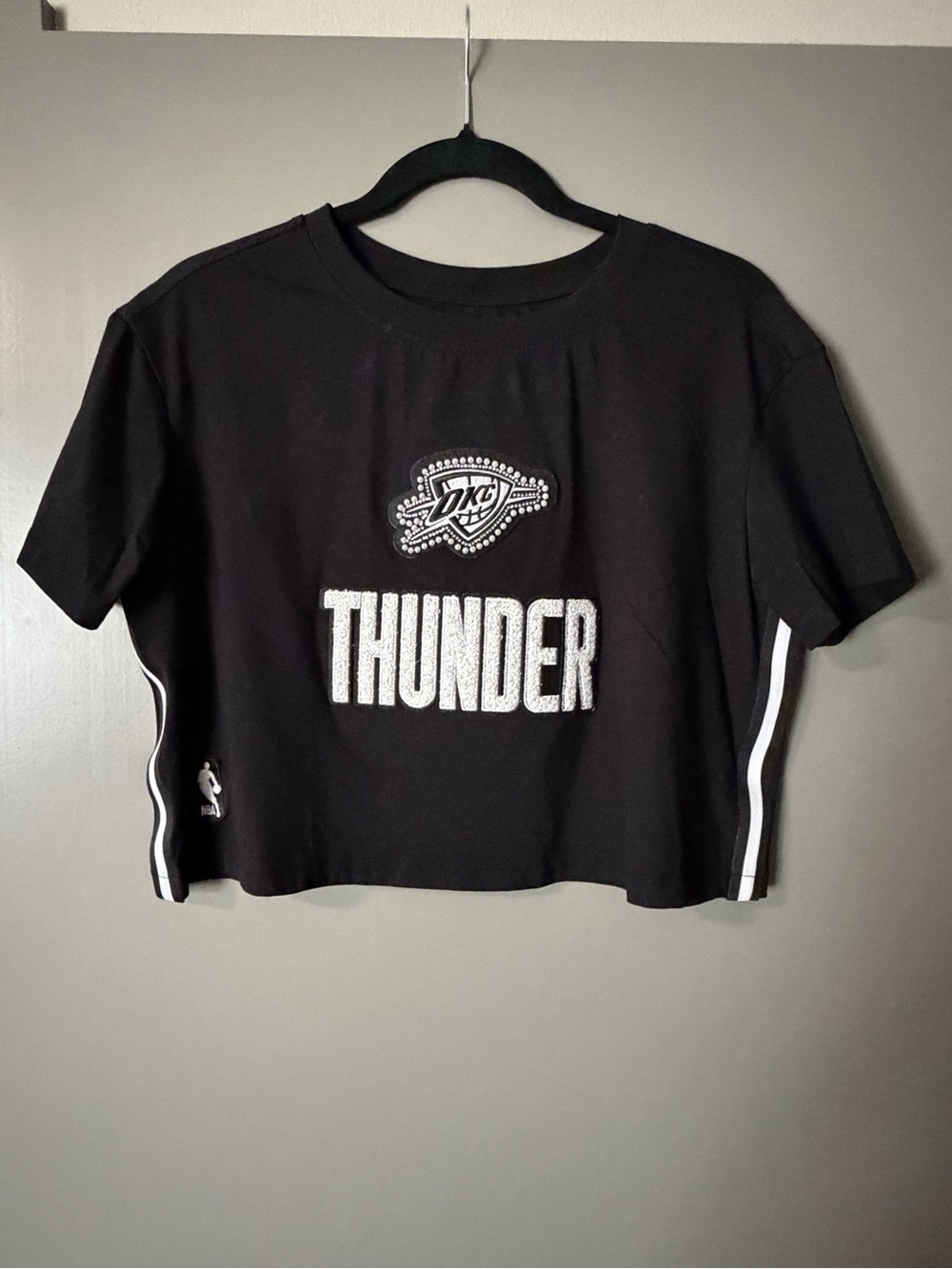 Oklahoma City Thunder Black Crop Tee